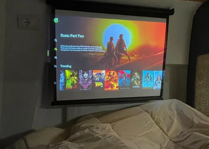 Alvanture Premium Camper The Father キャンプ場 ティラナ